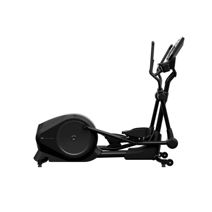 Star Trac 8 Series 8-RDE crosstrainer med LED-display fra Star Trac