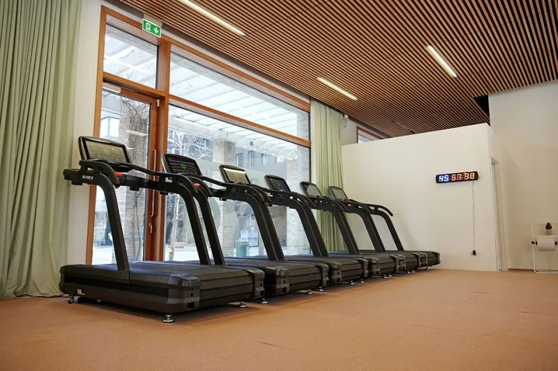 YO Studios - High-end træningsunivers med fokus på oplevelse